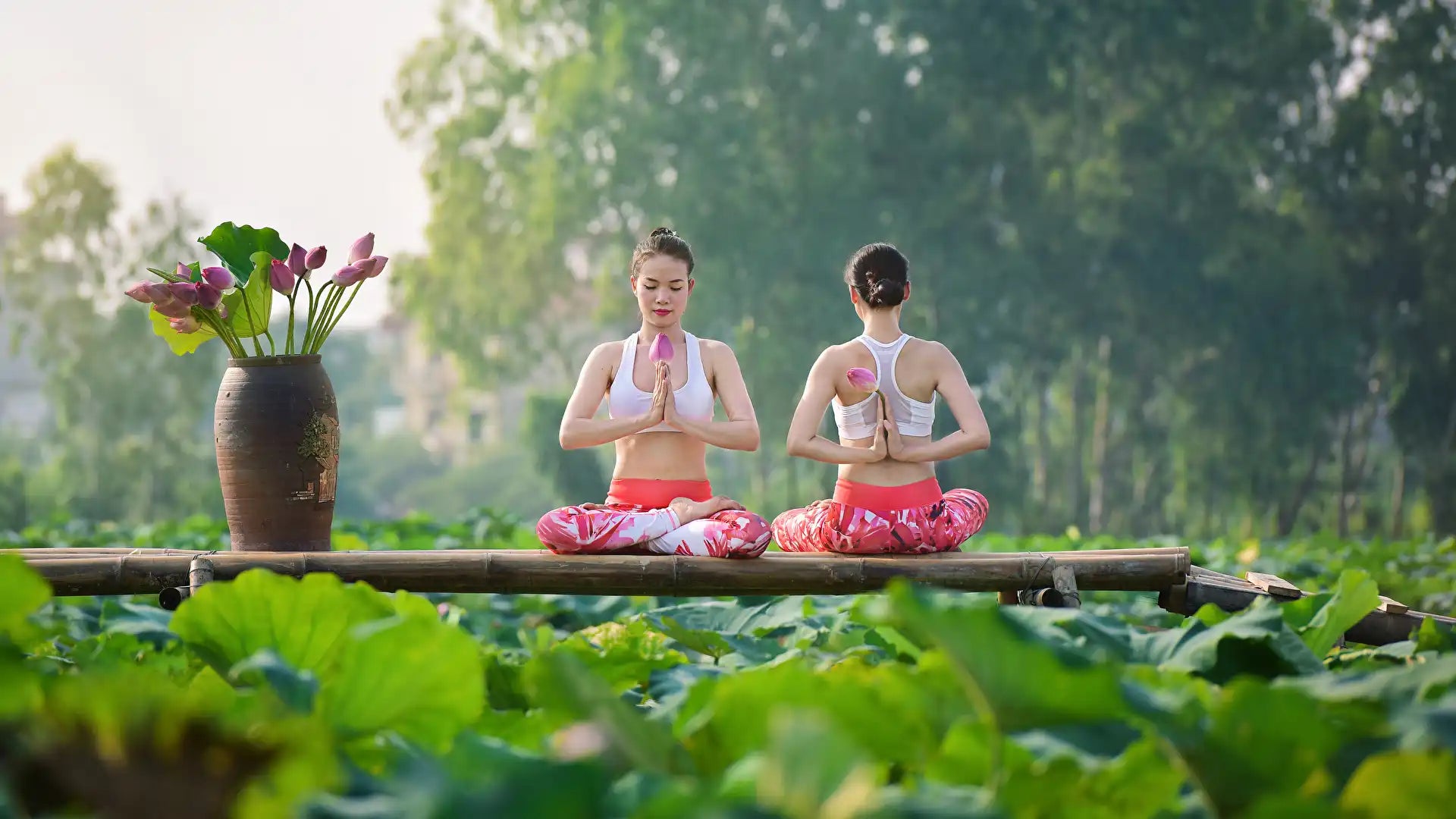 YOGA & PILATES banner image
