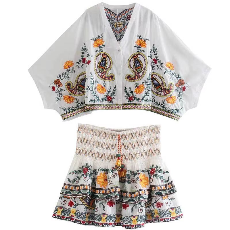 Floral Embroidery Boho Dress V-Neck Batwing Sleeve Dress Women Elastic Waist Pleated Chic Holiday Party Dress New
